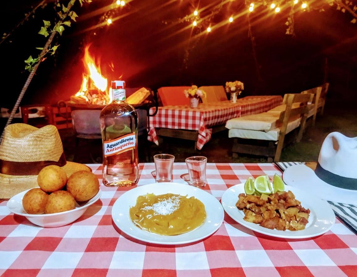 House Bed & Breakfast Guatapé Dış mekan fotoğraf