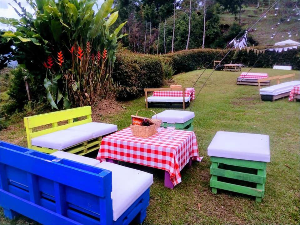 House Bed & Breakfast Guatapé Dış mekan fotoğraf